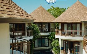 บางสัก วิลเลจ รีสอร์ต - ผู้ใหญ่เท่านั้น (มาตรฐาน SHA Plus+)
